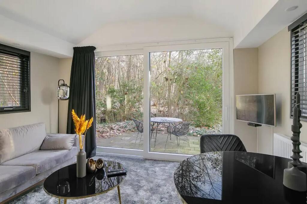 Relaxed Luxe "Boszichthuisje" Met Jacuzzi Bospark Ijsselheide Hattemerbroek Exteriör bild